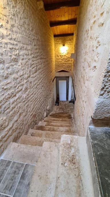 Maison en pierre avec jardin à 15 min des plages Saint-Benoist-sur-Mer Extérieur photo
