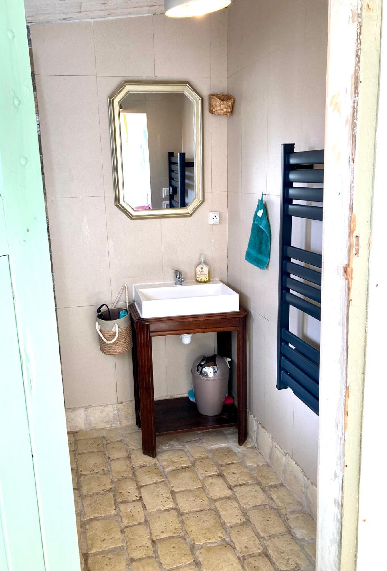 Maison en pierre avec jardin à 15 min des plages Saint-Benoist-sur-Mer Extérieur photo