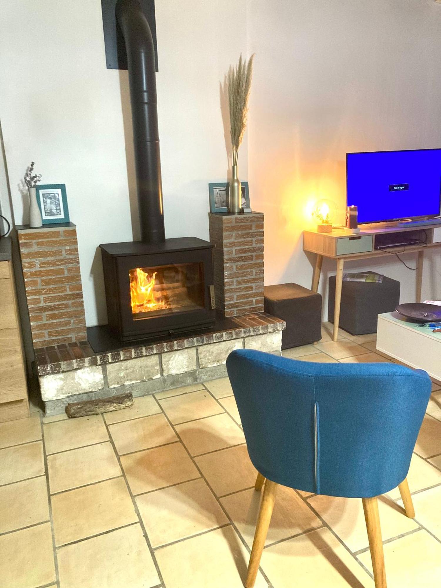 Maison en pierre avec jardin à 15 min des plages Saint-Benoist-sur-Mer Extérieur photo